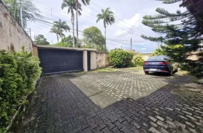 Imóvel para venda possui 520 metros quadrados com 3 quartos em pici - fortaleza - ce