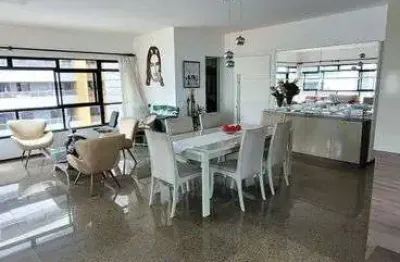 Apartamento para venda possui 200 metros quadrados com 3 quartos em meireles - fortaleza - ce