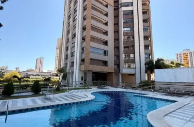 Apartamento com 3 quartos para alugar na Rua Carlos Vasconcelos, 1946, Aldeota, Fortaleza