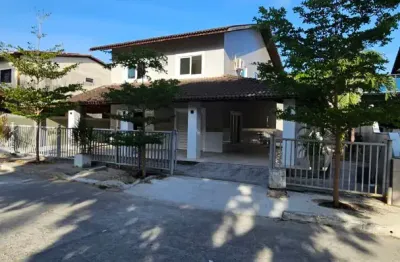 Casa em condomínio fechado com 4 quartos à venda na Rua Jaqueline Bastos, 200, São Bento, Fortaleza