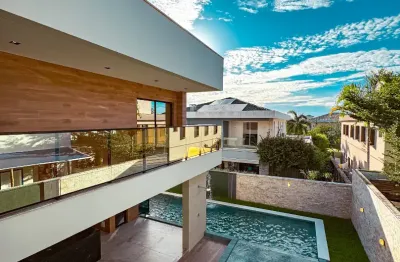 Casa em condomínio fechado com 5 quartos à venda na Avenida Cícero Sá, 2040, Cararu, Eusébio