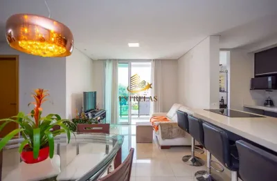 Vende apto com sacada, 3 dormitórios,1 suíte, 2 vagas, bigorrilho
