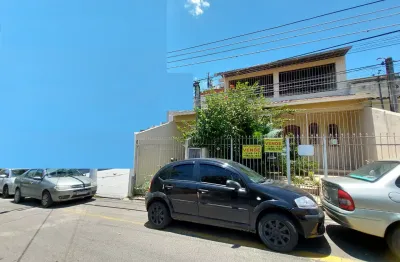 Excelente casa no bairro vila santa cecilia, com 4 quartos sendo  2 suítes, com 258 m2