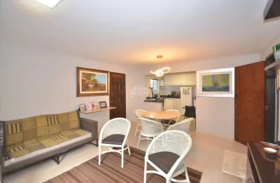 Casa em condomínio fechado com 2 quartos à venda na rua pedro zagonel, 771, novo mundo, curitiba, 91 m2 por r$ 550.000