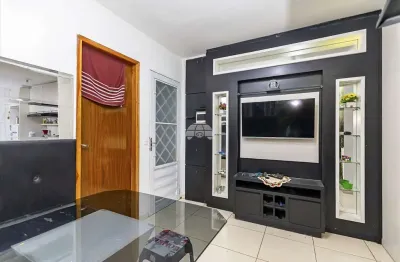 Casa com 2 quartos à venda na Rua Isaías Fernandes, 55, Campo de Santana, Curitiba, 65 m2 por R$ 250.000