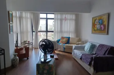 Apartamento 2 dormitórios, sendo 1 suíte. bairro ponta da praia. santos. sp