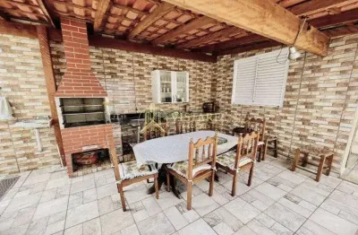 Casa com 3 quartos à venda na Rua Albânia, 541, Nova América, Piracicaba