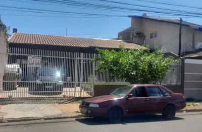 Casa com 3 quartos à venda na Rua Visconde de Guarapuava, Paulista, Londrina