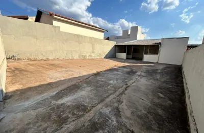 Residência para locação   bairro  jardim eldorado em marília-sp!