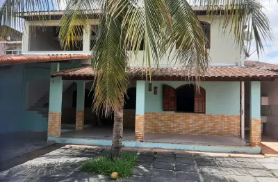 Casa com quintal gourmet, vagas 5 carros, 3 quartos em itaboraí rj