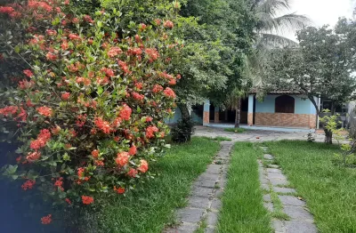 Casa com quintal gourmet, vagas 5 carros, 3 quartos em itaboraí rj
