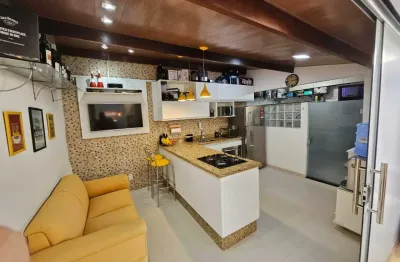 Casa em condomínio fechado com 2 quartos à venda na Avenida Ayrton Senna da Silva, 7671, Papagaio, Feira de Santana