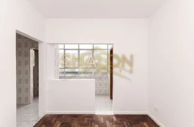 <p>apartamento com 3 quartos na - avenida visconde de guarapuava</p>