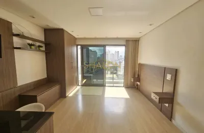 <p>studio com sacada, vaga de garagem, portaria 24h, proximo ao shopping estação</p>