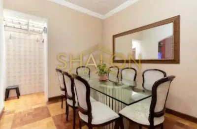Casa com 3 quartos à venda na Rua André de Barros, 32, Centro, Curitiba