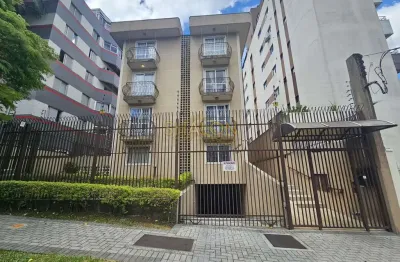 <p>apartamento, terreo, 2 quartos, area de serviço separado, água verde</p>