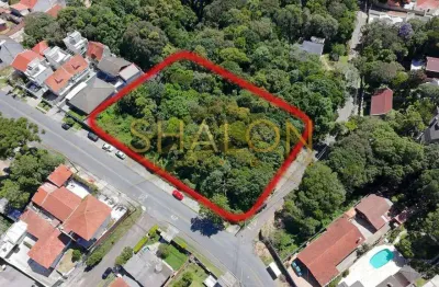 <p>Oportunidade única em Santa Cândida  Terreno amplo com 3480 metros avaliado por R$ 3.500.000,00 VENDEMOS POR R$ 2.500.000,00 TERRENO TODO MURADO</p>