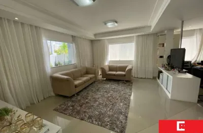 Casa com 5 quartos para alugar na rua pataro machado, centro, lauro de freitas por r$ 9.500