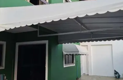 Casa com 4 quartos à venda na rua professor newton nascimento, ipitanga, lauro de freitas por r$ 690.000