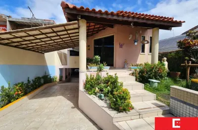 Casa com 3 quartos à venda na rua osvaldo b pitangueiras, pitangueiras, lauro de freitas por r$ 690.000