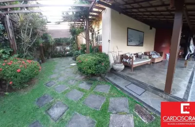 Casa com 4 quartos à venda na rua francisco gomes da silva, buraquinho, lauro de freitas por r$ 1.850.000