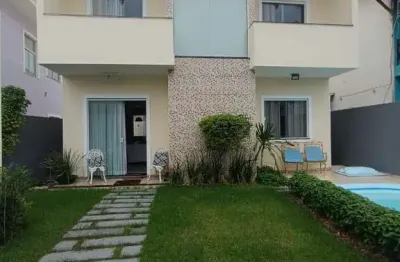 Casa com 4 quartos à venda na avenida dos virapurus, malícia (abrantes), camaçari por r$ 520.000