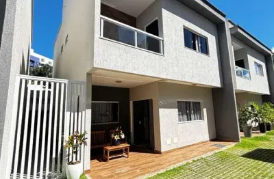 Casa com 4 quartos à venda na rua júlio m dos santos, buraquinho, lauro de freitas por r$ 950.000