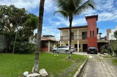Casa com 4 quartos à venda na rua milena ramone alencar ramos, 361, ipitanga, lauro de freitas por r$ 760.000