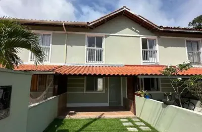 Casa com 2 quartos à venda na rua caji, caixa d'água, lauro de freitas, 100 m2 por r$ 399.000