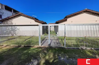 Casa com 2 quartos à venda na avenida praia de itapoan, ipitanga, lauro de freitas por r$ 270.000