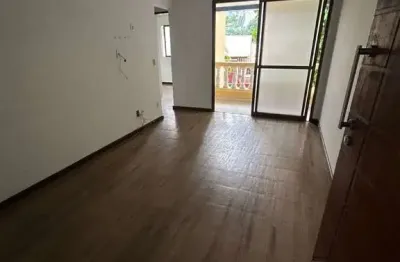 Apartamento com 2 quartos para alugar na avenida santos dumont, centro, lauro de freitas, 54 m2 por r$ 1.910