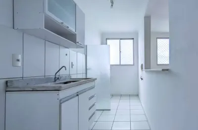 Apartamento com 2 quartos para alugar na avenida baixa grande, 869, recreio ipitanga, lauro de freitas, 50 m2 por r$ 1.250