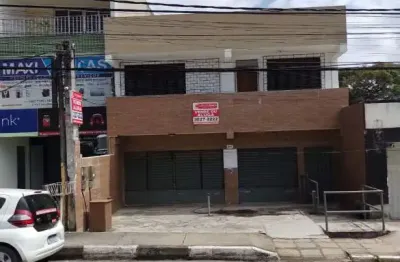 Ponto comercial à venda na praça joão thiago dos santos, 1, centro, lauro de freitas, 275 m2 por r$ 1.500.000