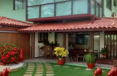 Casa com 3 quartos à venda na avenida praia de itapoan, vilas do atlantico, lauro de freitas por r$ 1.800.000