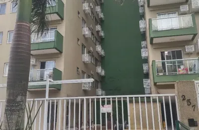 Lindo apartamento todo mobiliado com 2 quartos 1 vaga de garagem