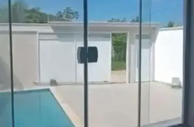 Casa à venda na rua vinte e cinco de agosto, vila santa alice, duque de caxias - rj