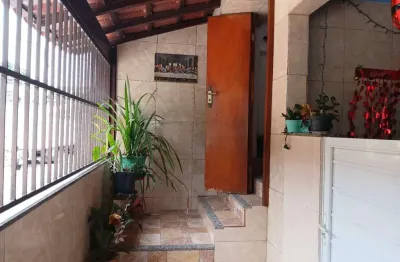 Casa para alugar na rua paraíso, jardim gramacho, duque de caxias - rj