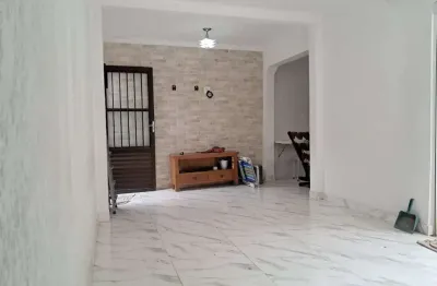 Casa com 2 quartos à venda na Rua Pirajá, 641, Mooca, São Paulo