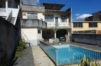Casa à venda na rua cincinato chaves, vista alegre, rio de janeiro - rj