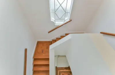 Casa para alugar na rua dona germaine burchard, água branca, são paulo - sp