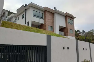Casa de condomínio à venda na rua lazar segal, golfe, teresópolis - rj