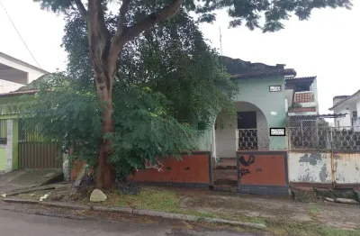 Casa à venda na rua jornalista mário galvão, vila kosmos, rio de janeiro - rj