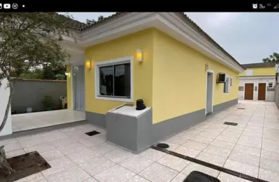 Casa à venda na praça lahire de abreu, guaratiba, rio de janeiro - rj
