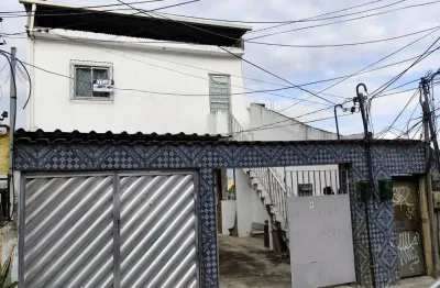Casa à venda na rua cônego boucher pinto, honório gurgel, rio de janeiro - rj