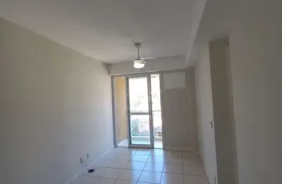 Apartamento à venda na rua cadete polônia, sampaio, rio de janeiro - rj