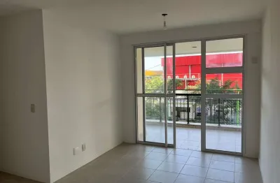 Apartamento à venda na avenida das américas, recreio dos bandeirantes, rio de janeiro - rj