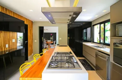 Casa com 3 quartos à venda na Rua Alemanha, 806, Jardim Europa, São Paulo