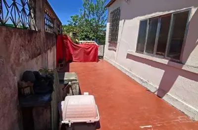 Casa à venda na rua capitão aliatar martins, irajá , rio de janeiro - rj