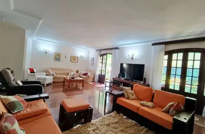 Casa à venda na rua carlos gomes, quinta da barra, teresópolis - rj