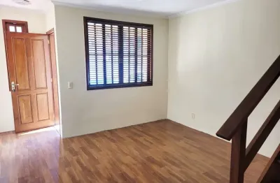 Casa de condomínio à venda na rua oscar josé da silva, pimenteiras, teresópolis - rj